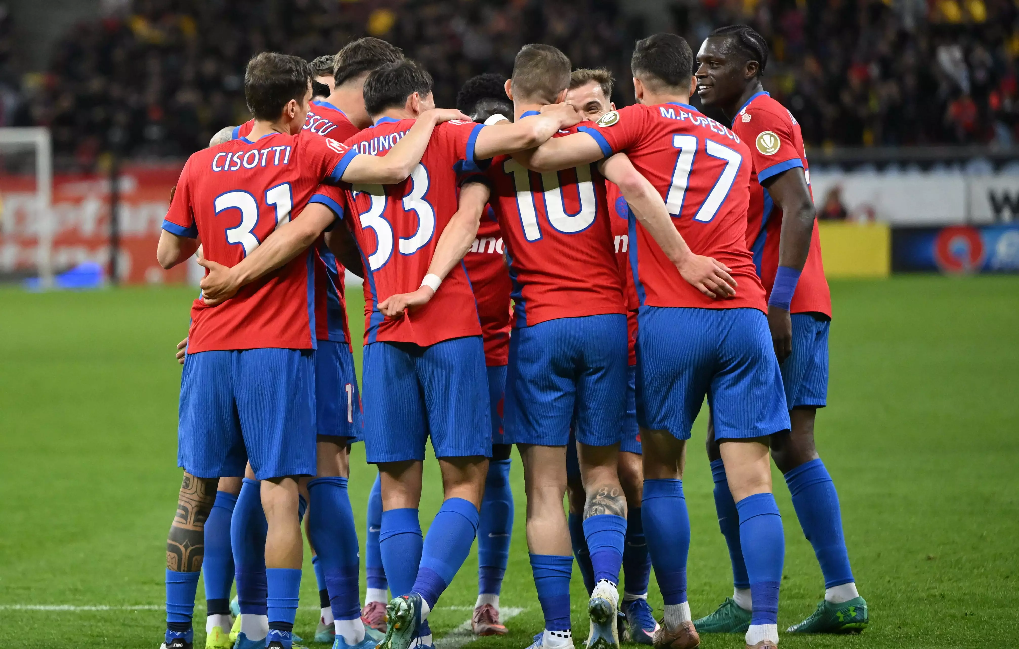 Motivul pentru care titularul de la FCSB vrea să părăsească echipa! Dezvăluirea făcută în străinătate